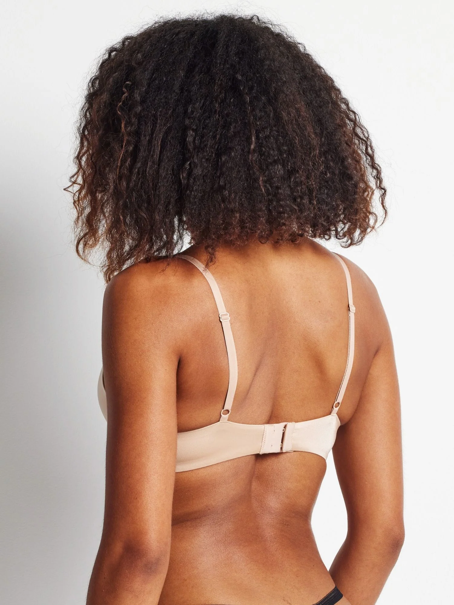 Brazilian Smooth Push Up Bra - Image 3