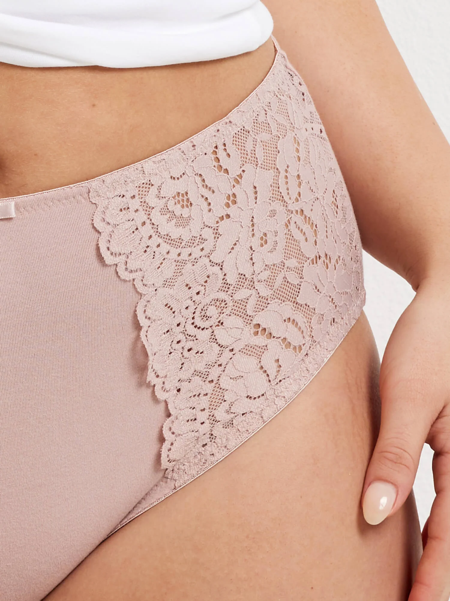 Daily Essentials Stretch Lace & Cotton Full Brief (219) - Image 3