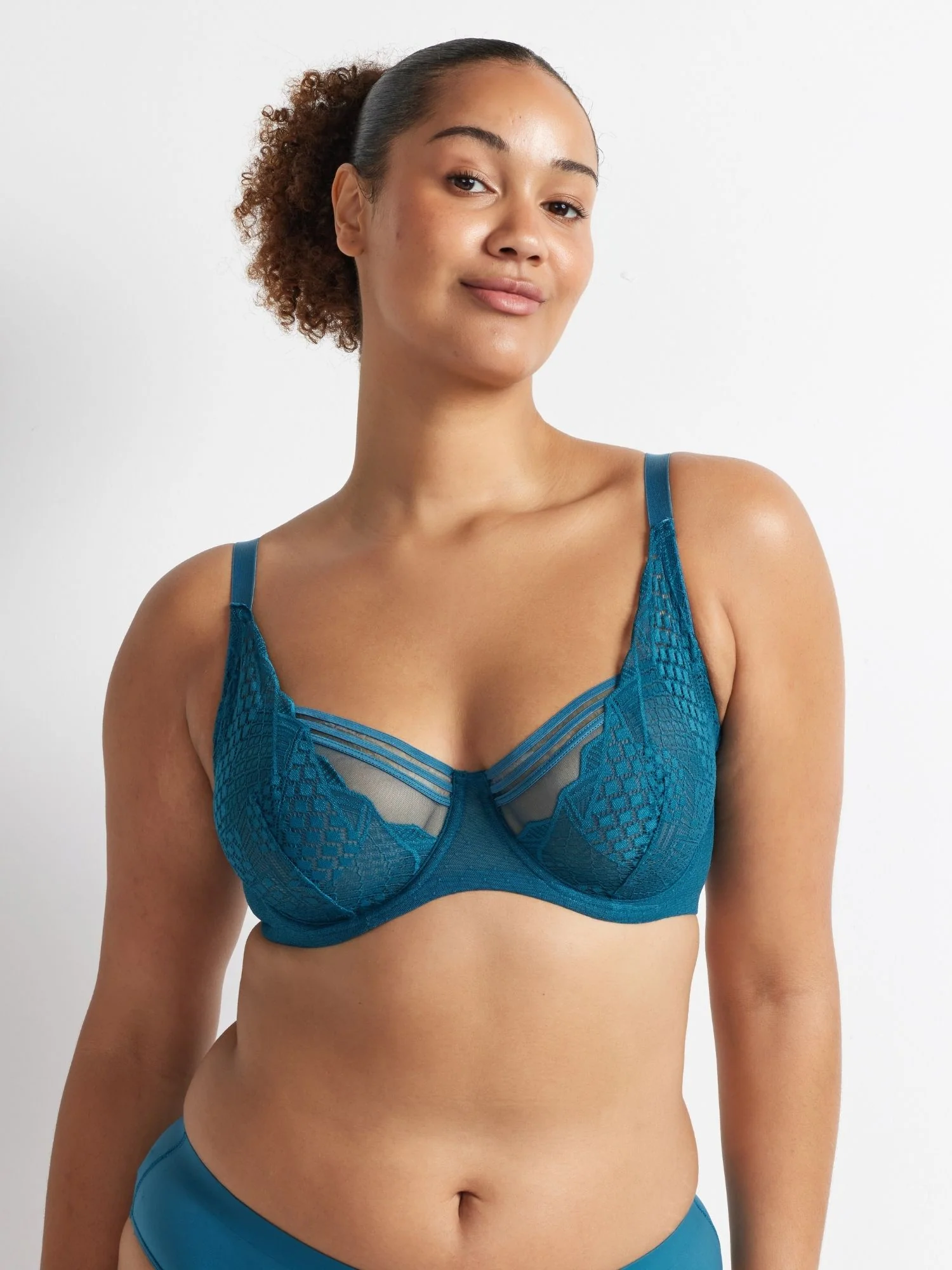 Hold Up Epic Lace Underwire Bra