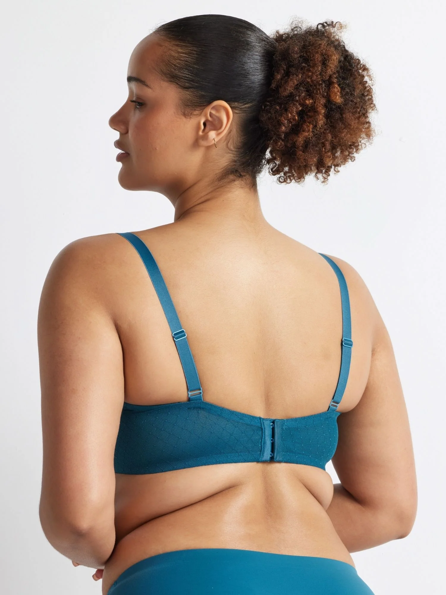 Hold Up Epic Lace Underwire Bra - Image 3