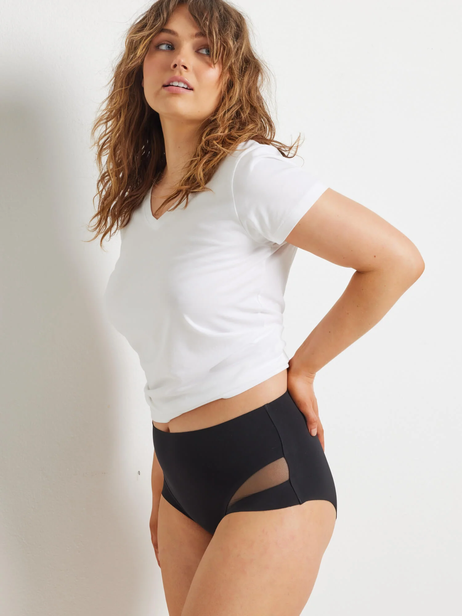 Sleek & Smooth Full Brief - Image 4