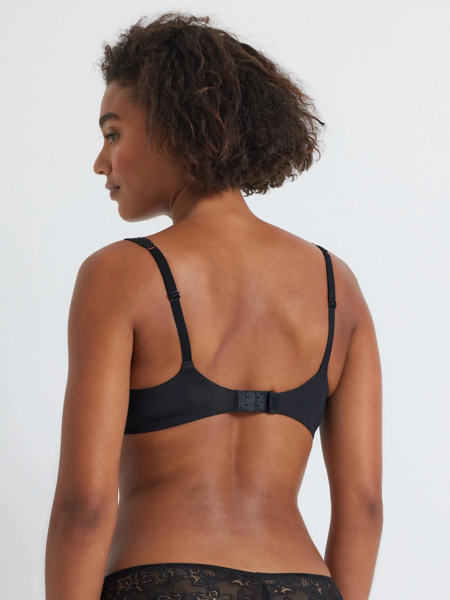 Total Comfort Luxe T-Shirt Bra - Image 4