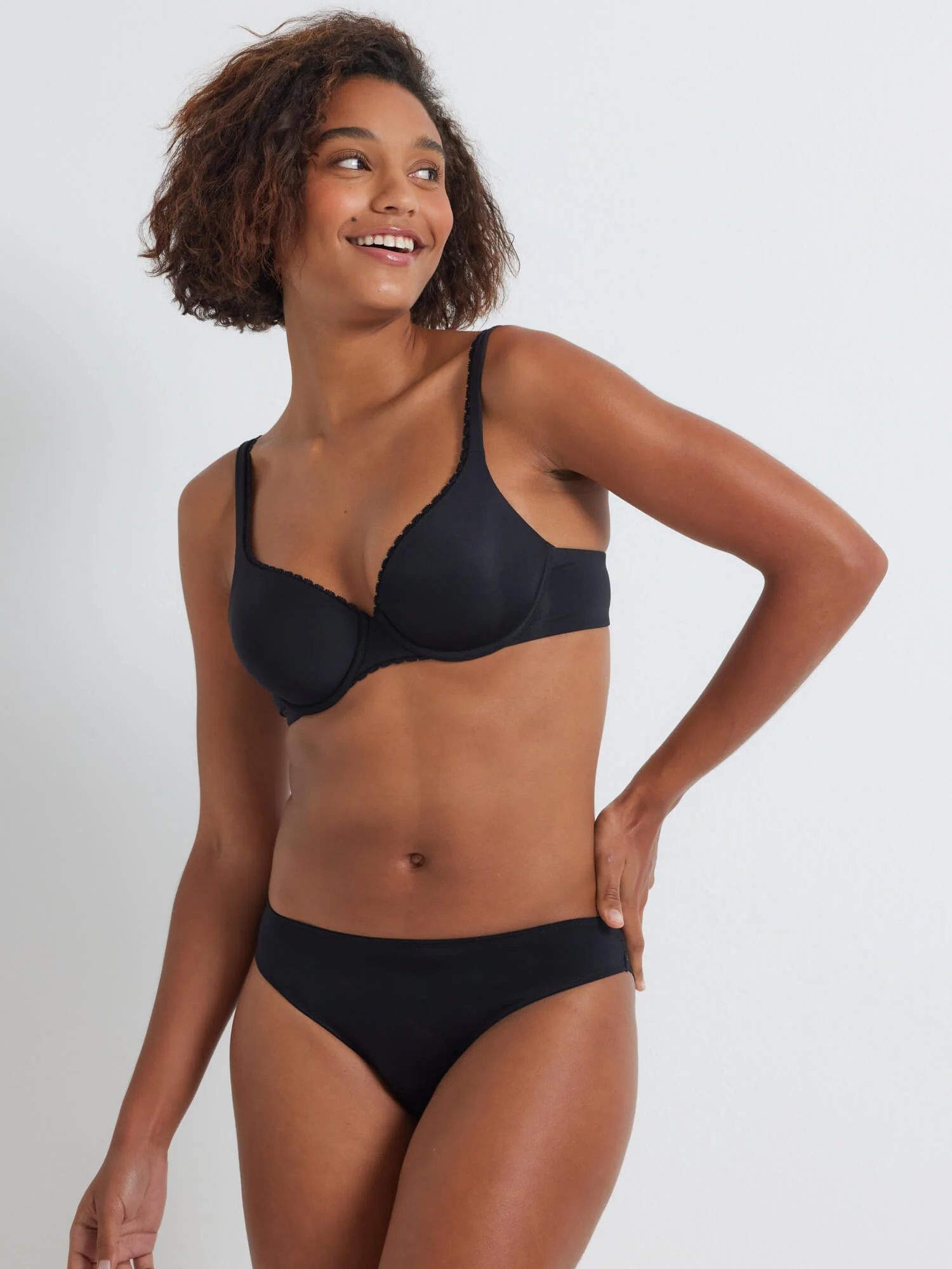 Total Comfort Luxe T-Shirt Bra - Image 5