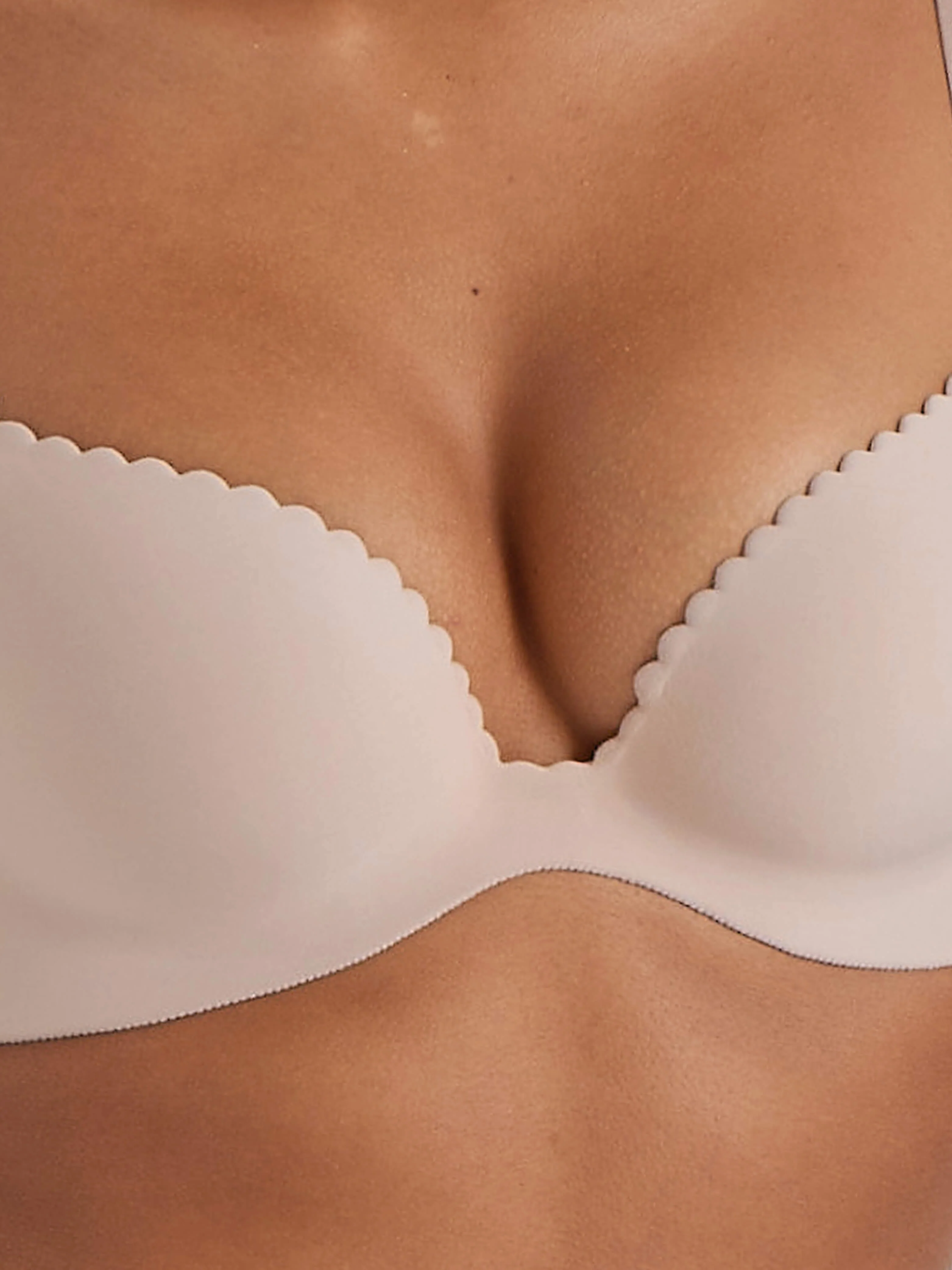 Very Smooth One Piece Bra - Image 5